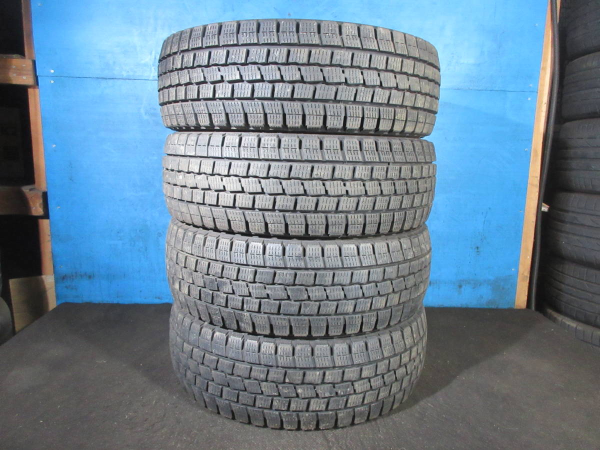 17.5 ダンロップ DUNLOP SPLT02 225/60R17.5 116/114L LT 冬4本 №06534 室内保管 中古 スタッドレス 小型トラックタイヤ ダイナ デュトロ_画像1