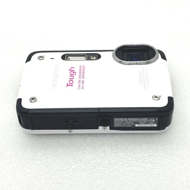 OLYMPUS デジタルカメラ TG-620 1200万画素 5m防水 ホワイト TG-620 WHT 中古品_画像4