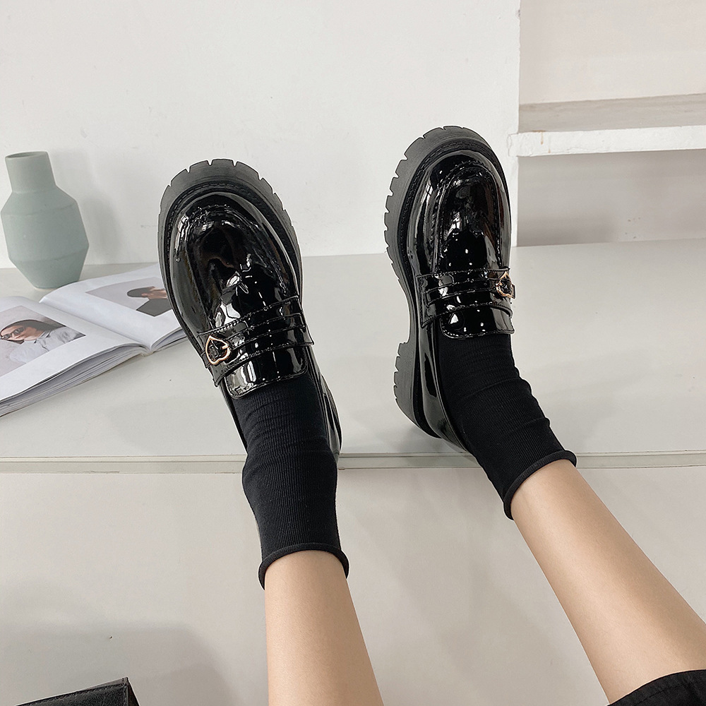 23.5cm lady's mass production type woman leather shoes shoes thickness bottom Loafer ground . series Heart buckle enamel black 502 R35