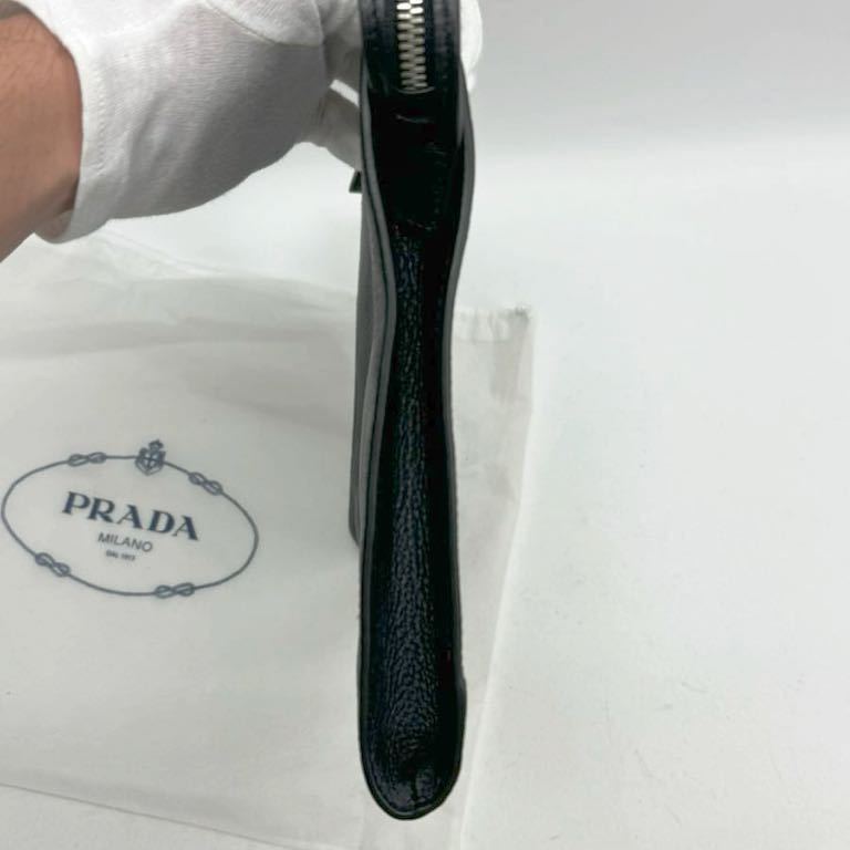超美品 PRADA プラダ クラッチバッグ セカンドバッグ 黒 超美品 PRADA プラダ クラッチバッグ セカンドバッグ 黒