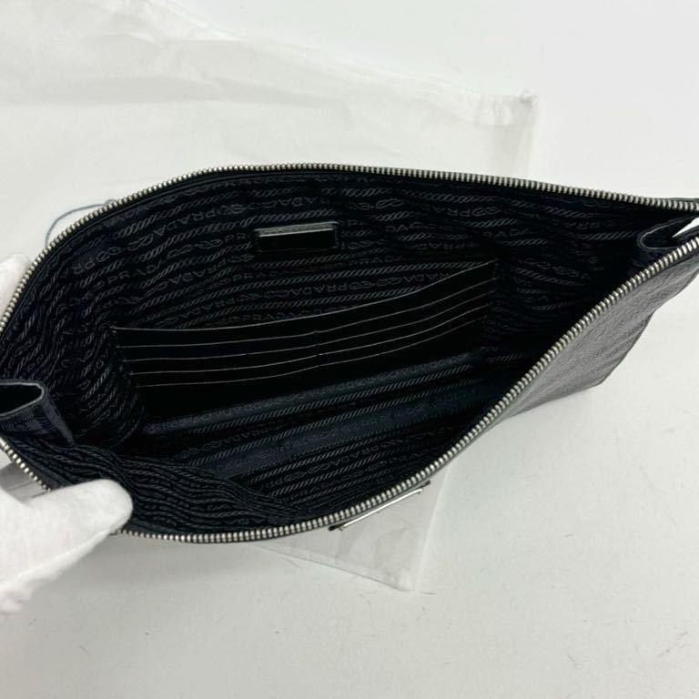 超美品 PRADA プラダ クラッチバッグ セカンドバッグ 黒 超美品 PRADA プラダ クラッチバッグ セカンドバッグ 黒