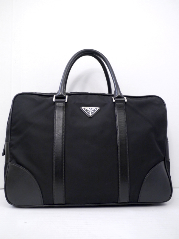 定番20万 PRADA プラダ A4対応ビジネス可 男女可 サフィアーノ 定番20万 PRADA プラダ A4対応ビジネス可 男女可 サフィアーノ
