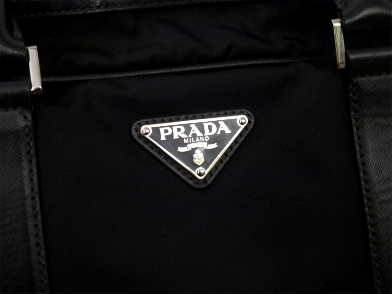 定番20万◆PRADA プラダ A4対応ビジネス可 男女可 サフィアーノレザーxナイロン 書類 ビジネス バッグ ブリーフケース 黒◆ ビジネスモデル_画像9