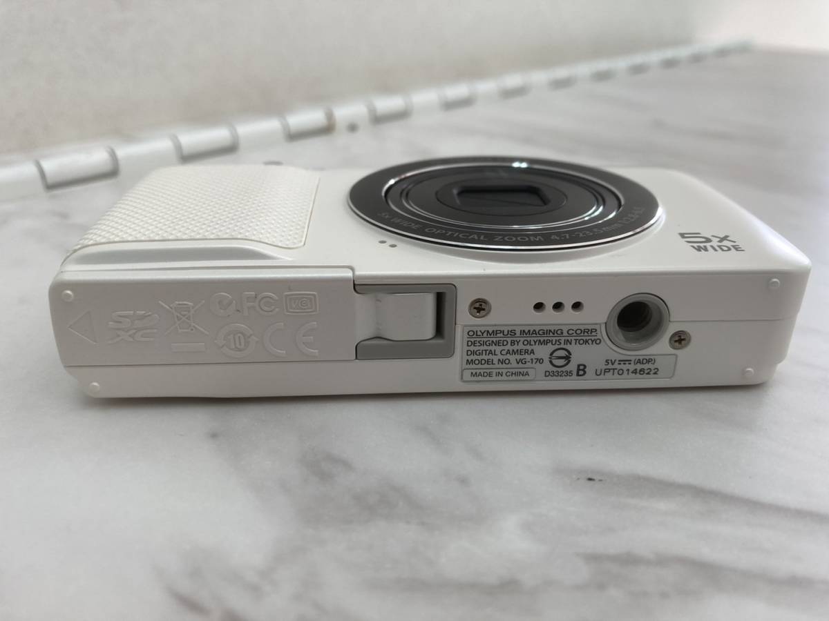 F6337 1円～ オリンパス Olympus VG-170 ホワイト 5x Wide コンパクトデジタルカメラ 動作確認済み_画像9