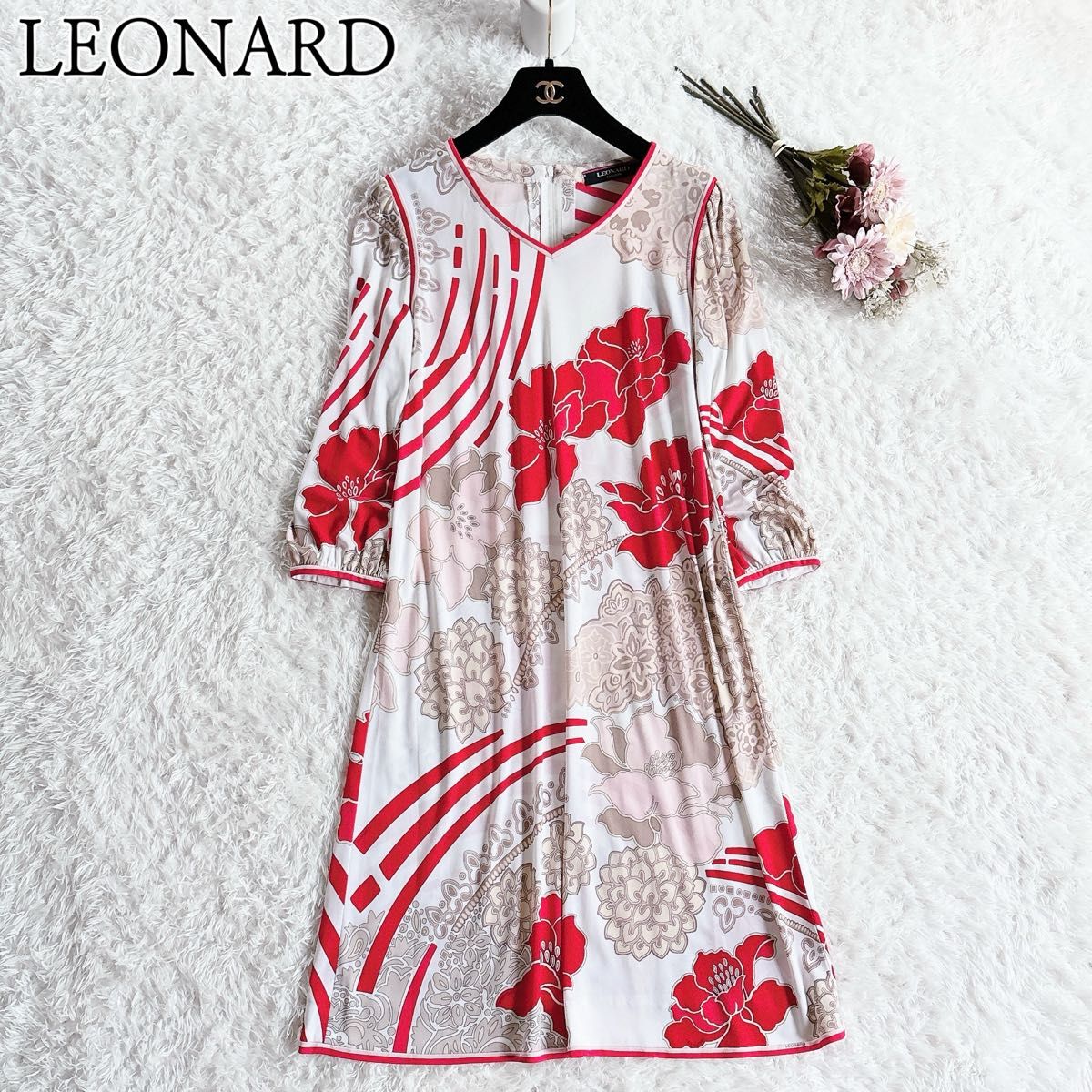 極美品 LEONARD カンカン素材 花柄ワンピース トリムデザイン 赤 白