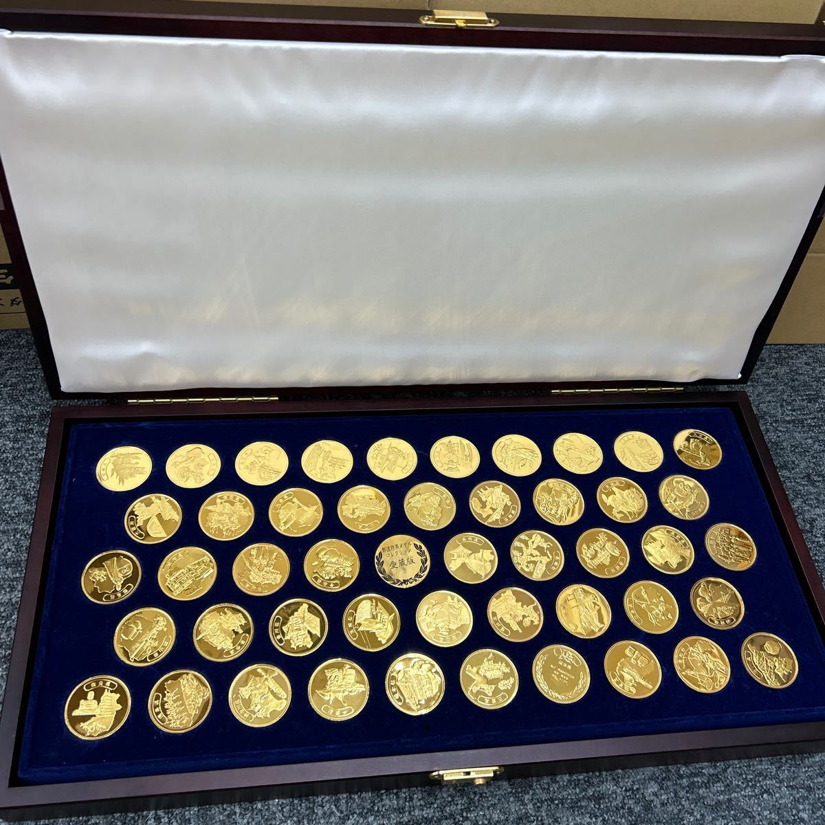 【99721】都道府県メダルコレクション 愛蔵版 メダルセット ケース付き 999 SILVER _画像1