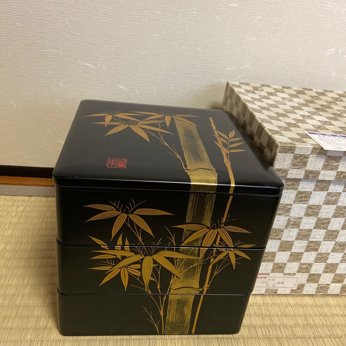 特選漆器 木製 漆器 三段重 六五 黒 竹 天然木 定価35000 当時物 特選漆器 木製 漆器 三段重 六五 黒 竹 天然木 定価35000 当時物