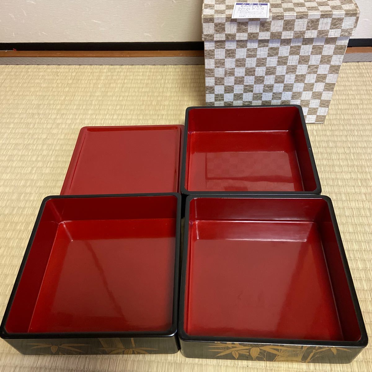 特選漆器 木製 漆器 三段重 六五 黒 竹 天然木 定価35000 当時物 特選漆器 木製 漆器 三段重 六五 黒 竹 天然木 定価35000 当時物
