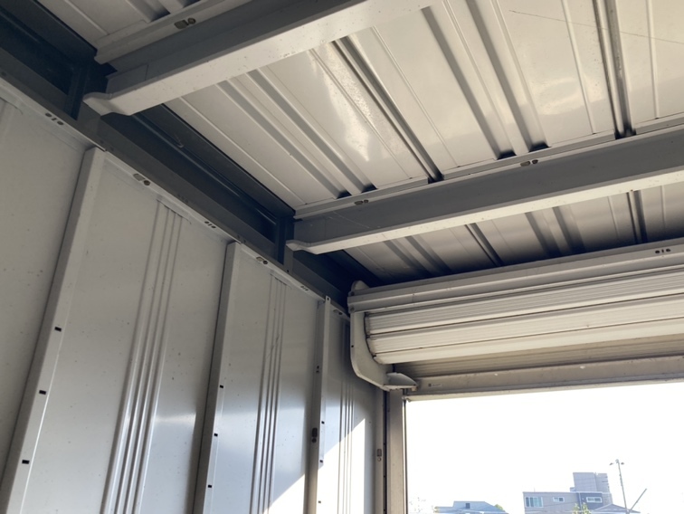 Sản phẩm INABA イナバ物置 シャッターガレージ H2,500×W3,100×D3