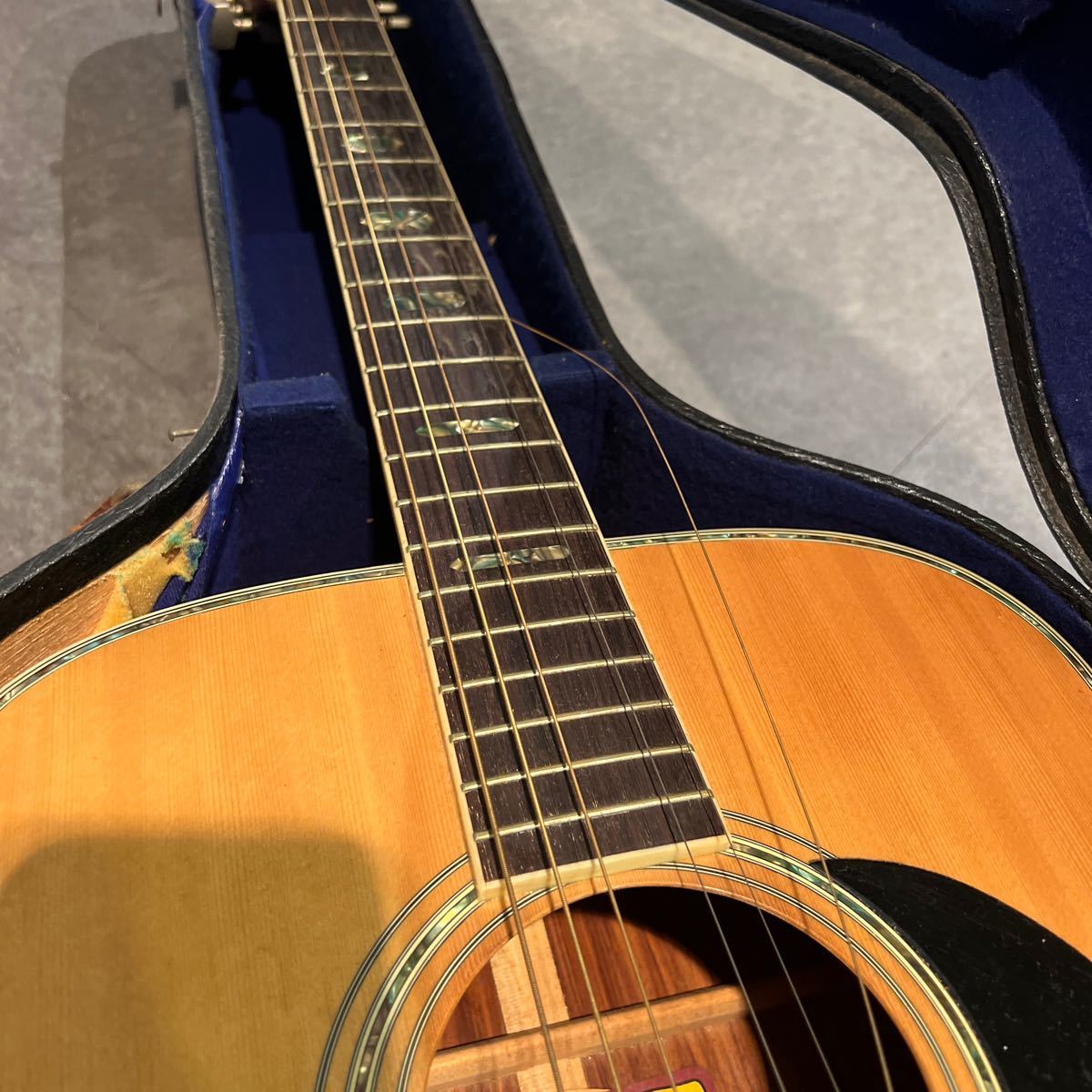 【当時物】 希少 三鷹楽器 アコースティックギター アコギ ギター ケース付き 160サイズ（179）_画像4