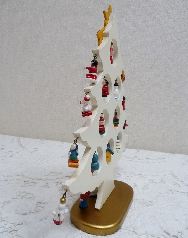 (☆BM)木製 クリスマスツリー チャームツリー ホワイト 高さ31㎝ 置物 オーナメント オブジェ 飾り トイ ディスプレイ X'mas ミニチュア_画像3