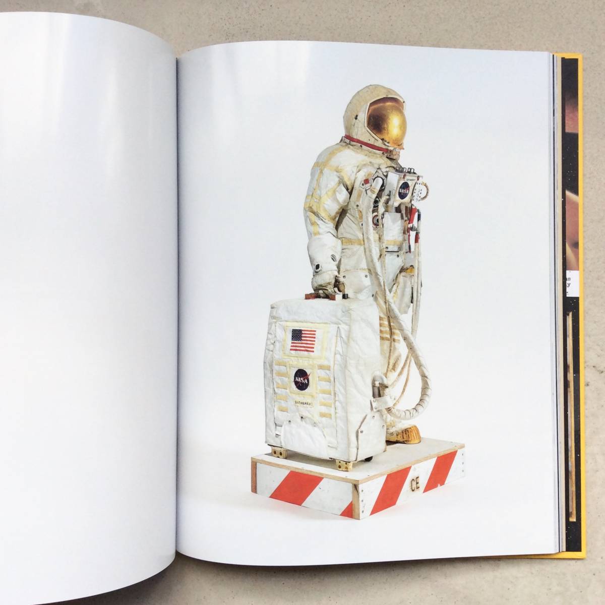 【未開封】Tom Sachs: SPACESHIPS トム・サックス 作品集（外箱付き）_画像5