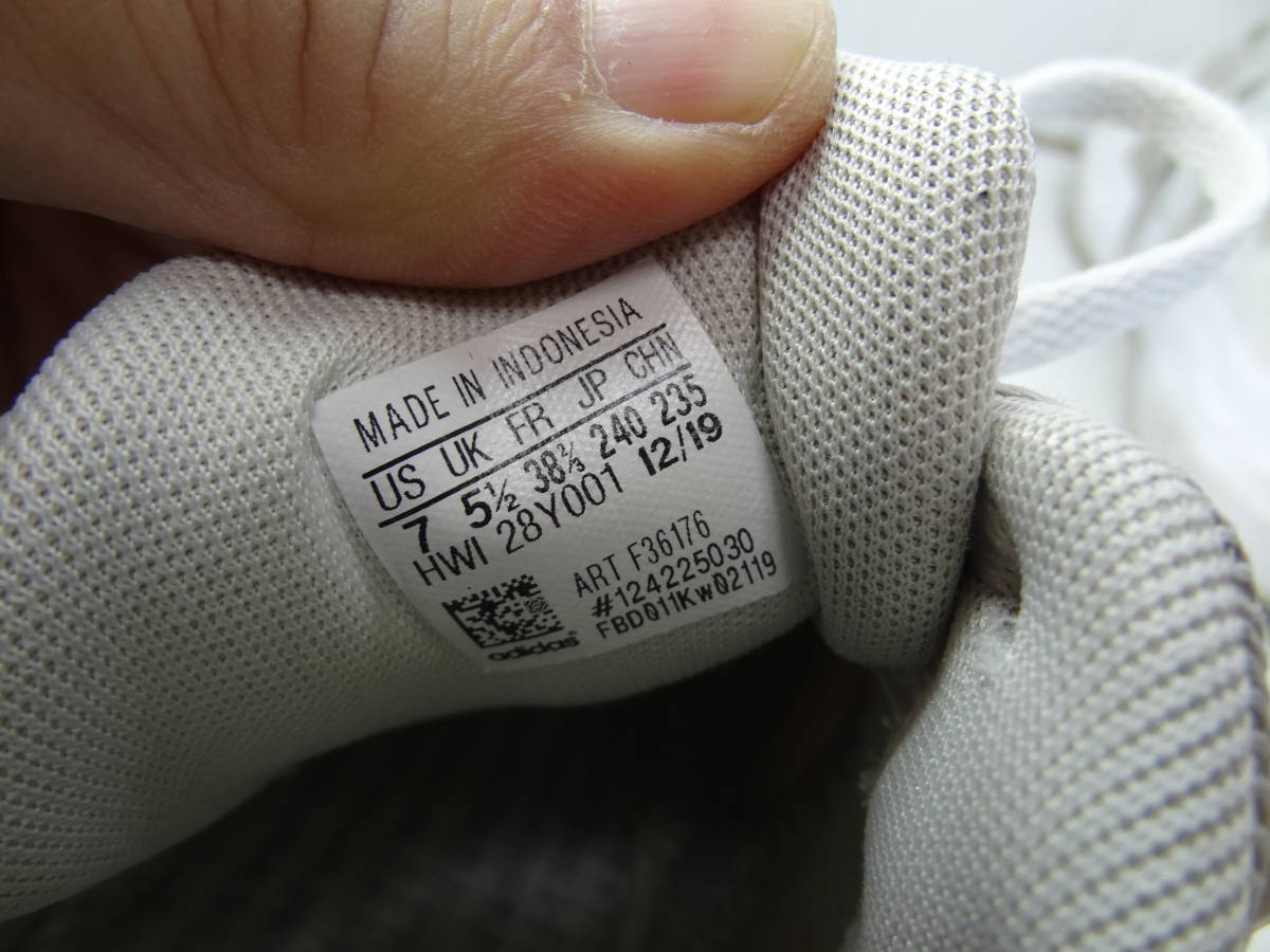 全国送料無料 アディダス adidas レディース 白色メッシュ素材 ランニングタイプスニーカー 24cｍ_画像7