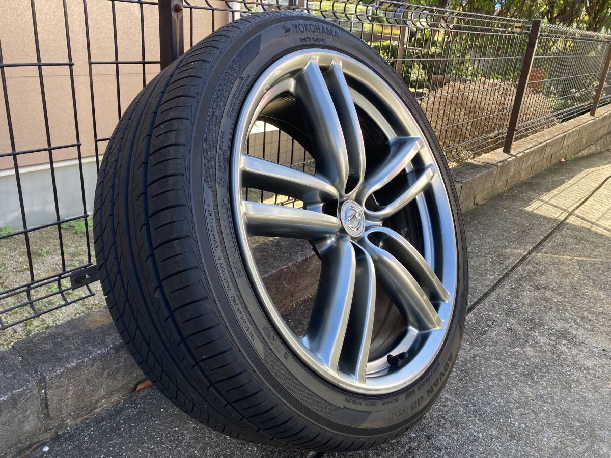 日産Y50フーガ純正19インチホイール/ヨコハマアドバンdB 245/40R19 溝有　1本のみ_画像2