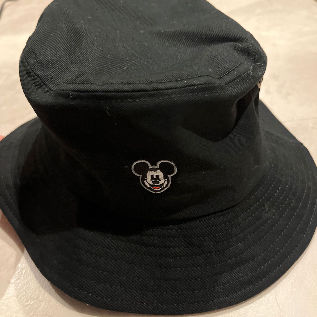 東京ディズニーリゾート　バケットハット　黒　帽子　TDR ディズニー　ミッキー　ハット　バケハ　帽子　40周年 ブラック