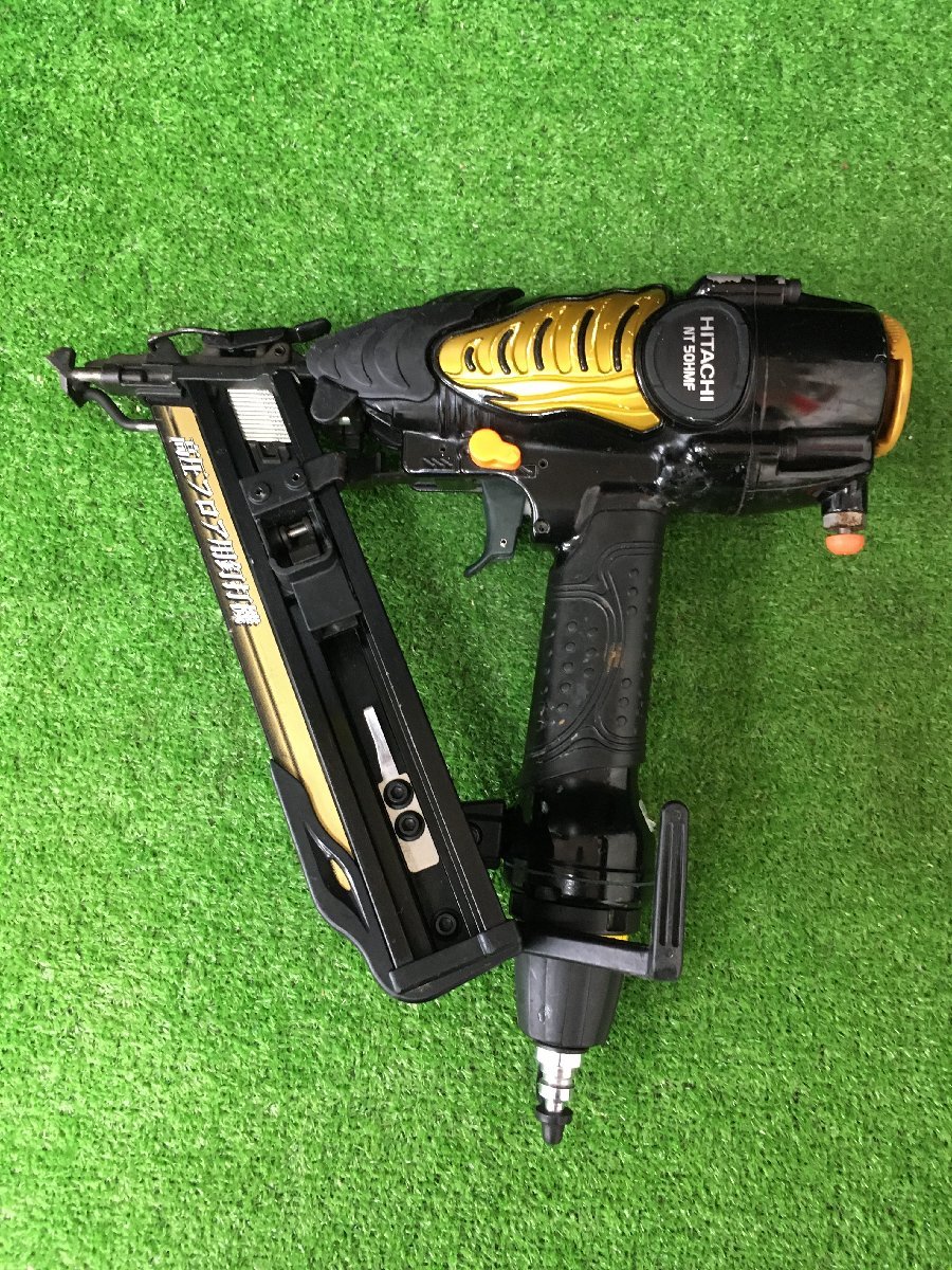 【中古品】★HiKOKI(旧日立工機) 高圧フロア用釘打機 NT50HMF　T4203　IT4O3LPM9MTO