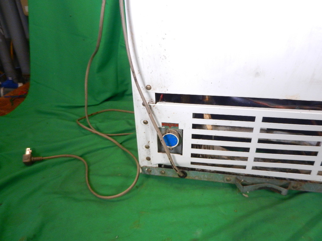 yh231101-001Z サンデン業務用冷凍ケース PF-057X-B 冷凍ストッカー 業務用 中古品 動作確認済み 冷凍庫 スライドドア式の画像6