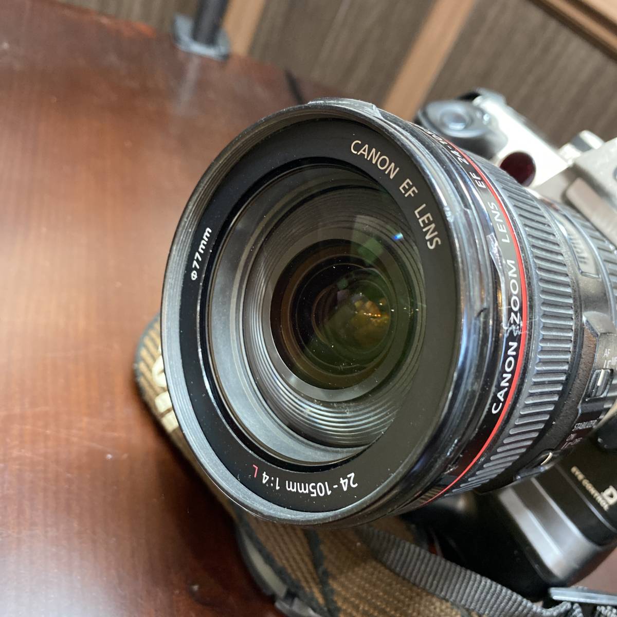 Canon EOS 55 レンズ付き EF LENS 24−105mm1:4 L _画像4