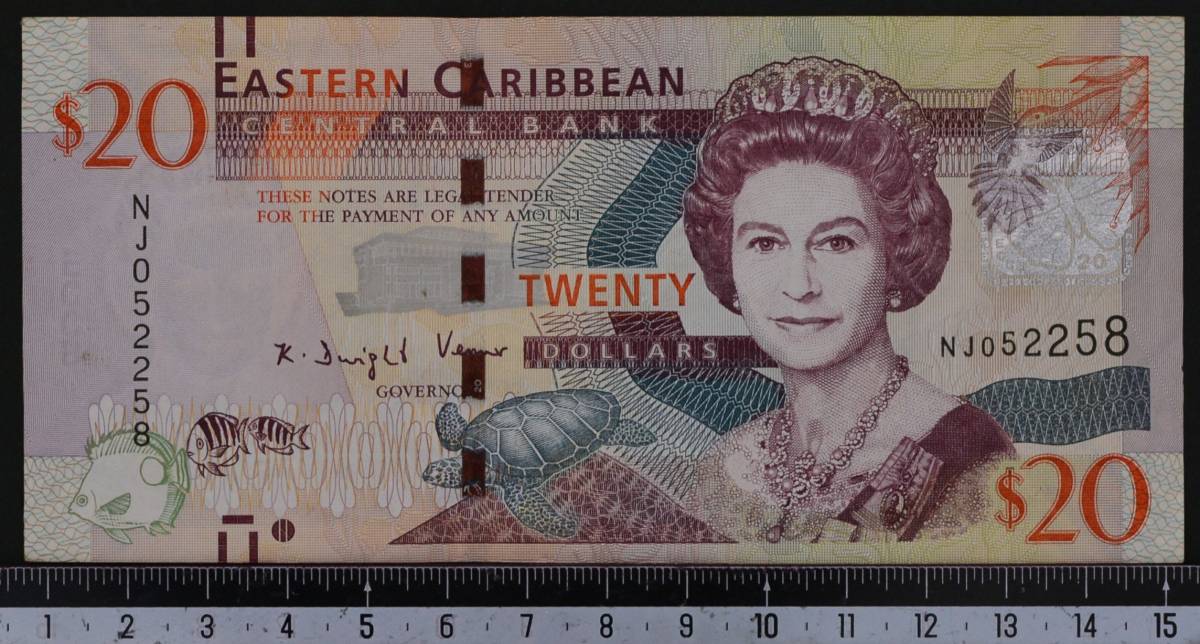 外国紙幣 東カリブ 2015年 使用済 20 ドルの画像1