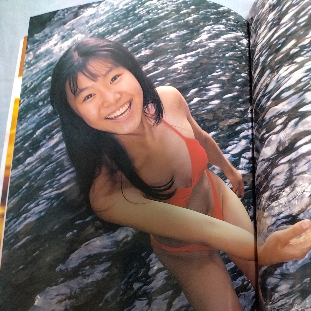 【制服・ブルマ】女子高生26人水着写真集  「Mint Angel みんとあんぐる」 フルネーム！プロフィール掲載 1990年発売 p1197の画像7