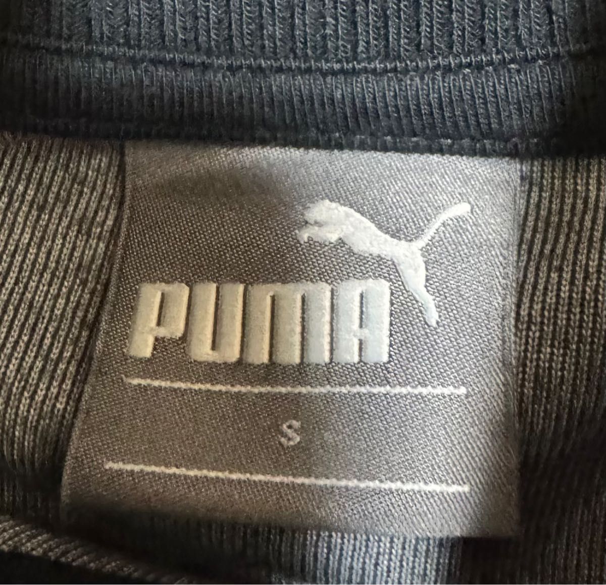 【限定値下】国内正規品　PUMA ベロア素材　セットアップ　 上下セット　