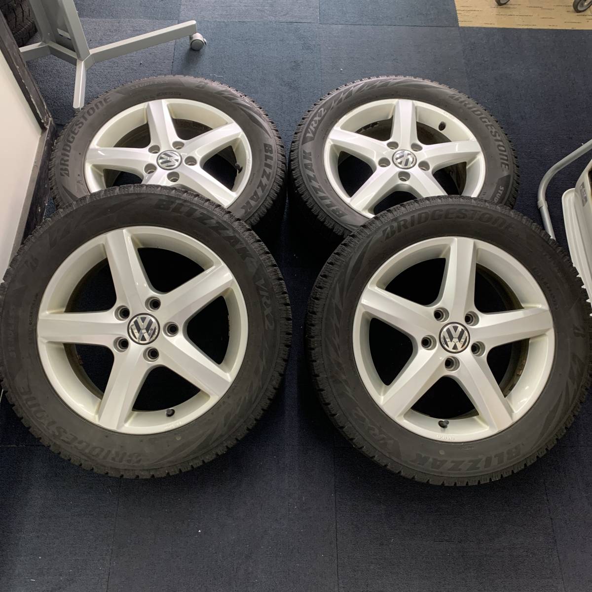 ブリザックVRX2 205/55R16 VW ゴルフ ポロ パサートなど_画像1