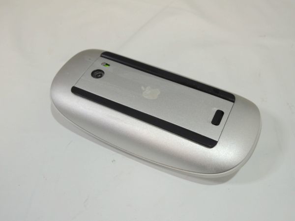 動作品 Apple Magic Mouse 2 ワイヤレスマウス A1296 マジックマウス2 1108_画像4