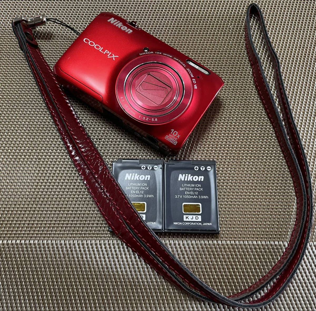 Nikon COOLPIX S6300 / 未使用品 / Urban Red_画像2