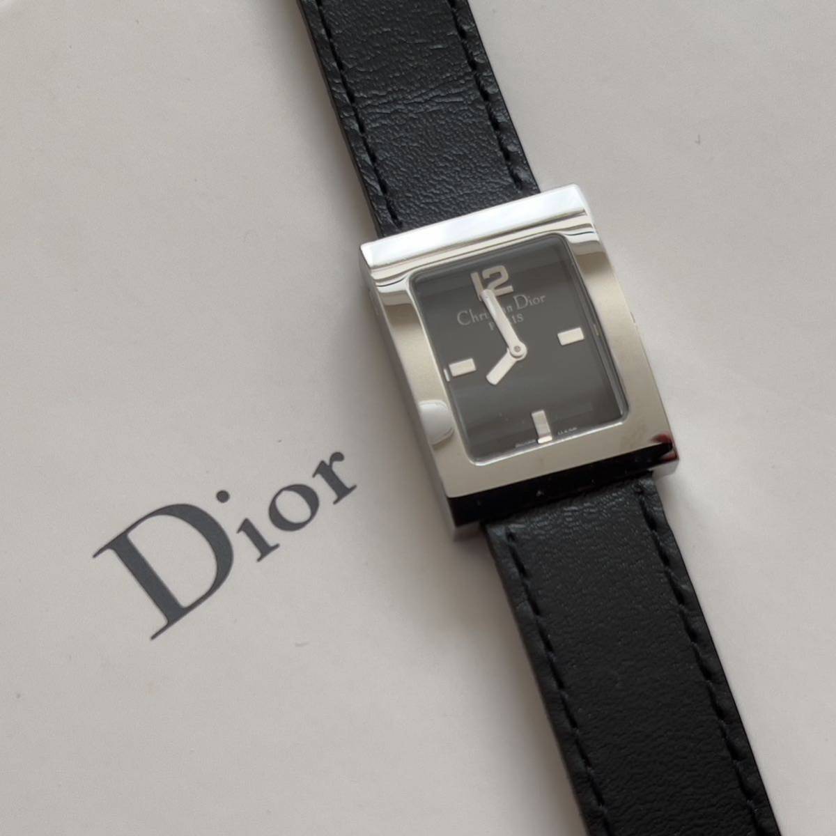 稼動品 Christian Dior クリスチャンディオール スクエア クォーツ 腕時計 レディース 黒文字盤 レザー ブラック D78-109_画像1