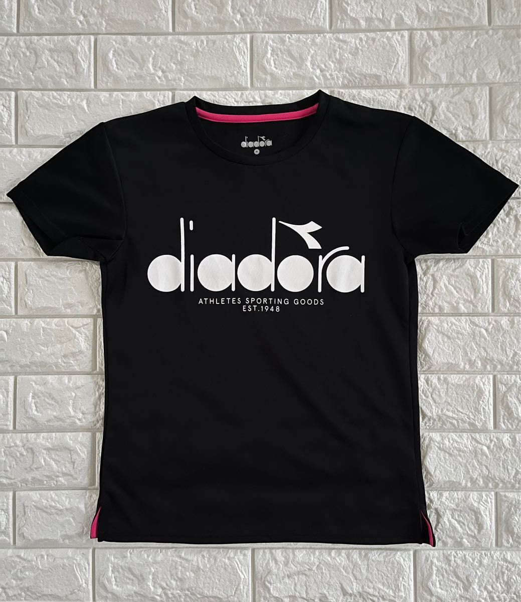 【お買い得】DIADORA レディース　テニスウェア　半袖シャツ　Mサイズ　ブラック
