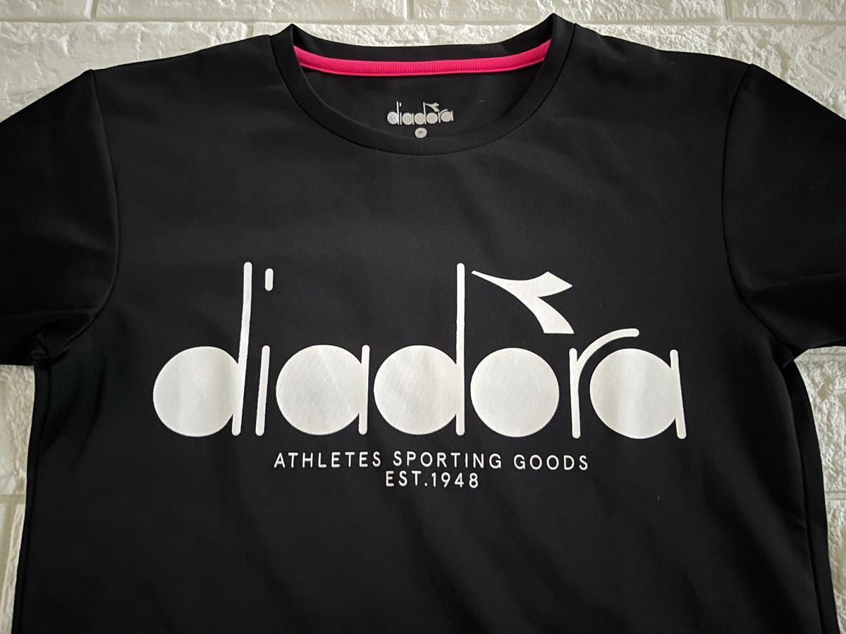 【お買い得】DIADORA レディース　テニスウェア　半袖シャツ　Mサイズ　ブラック