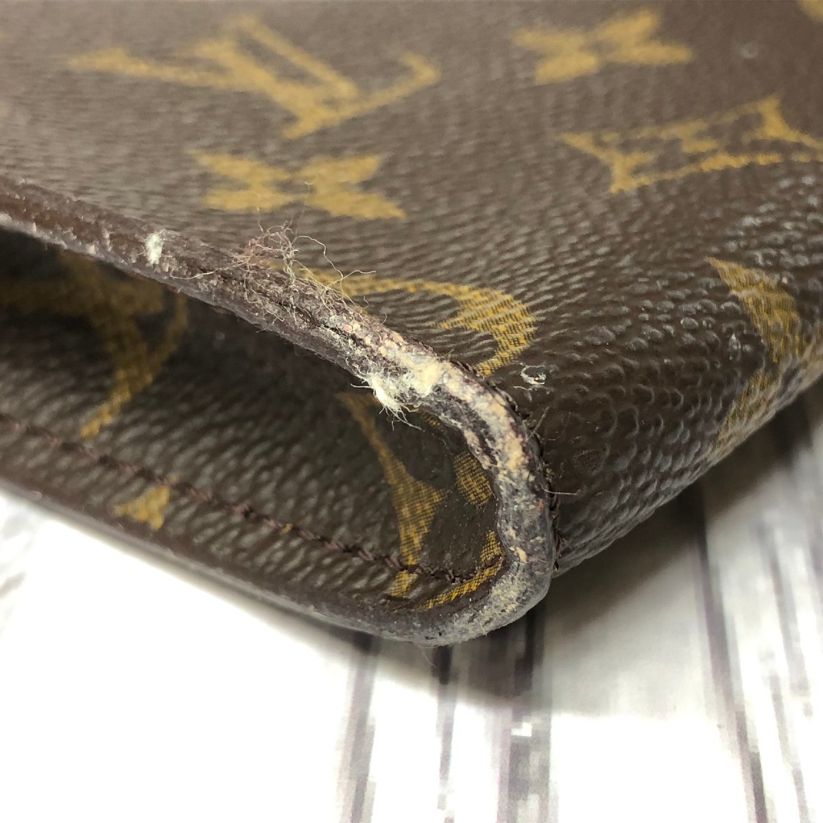 m001 Y1 LOUIS VUITTON ルイヴィトン モノグラム バケット用ポーチ マルチケース 小物入れ レディース メンズ ブラウン_画像5