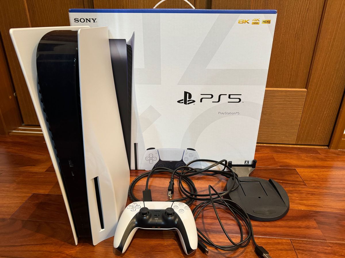 SONY PS5 本体 PlayStation5 CFI-1000A01 825GB ディスクドライブ搭載