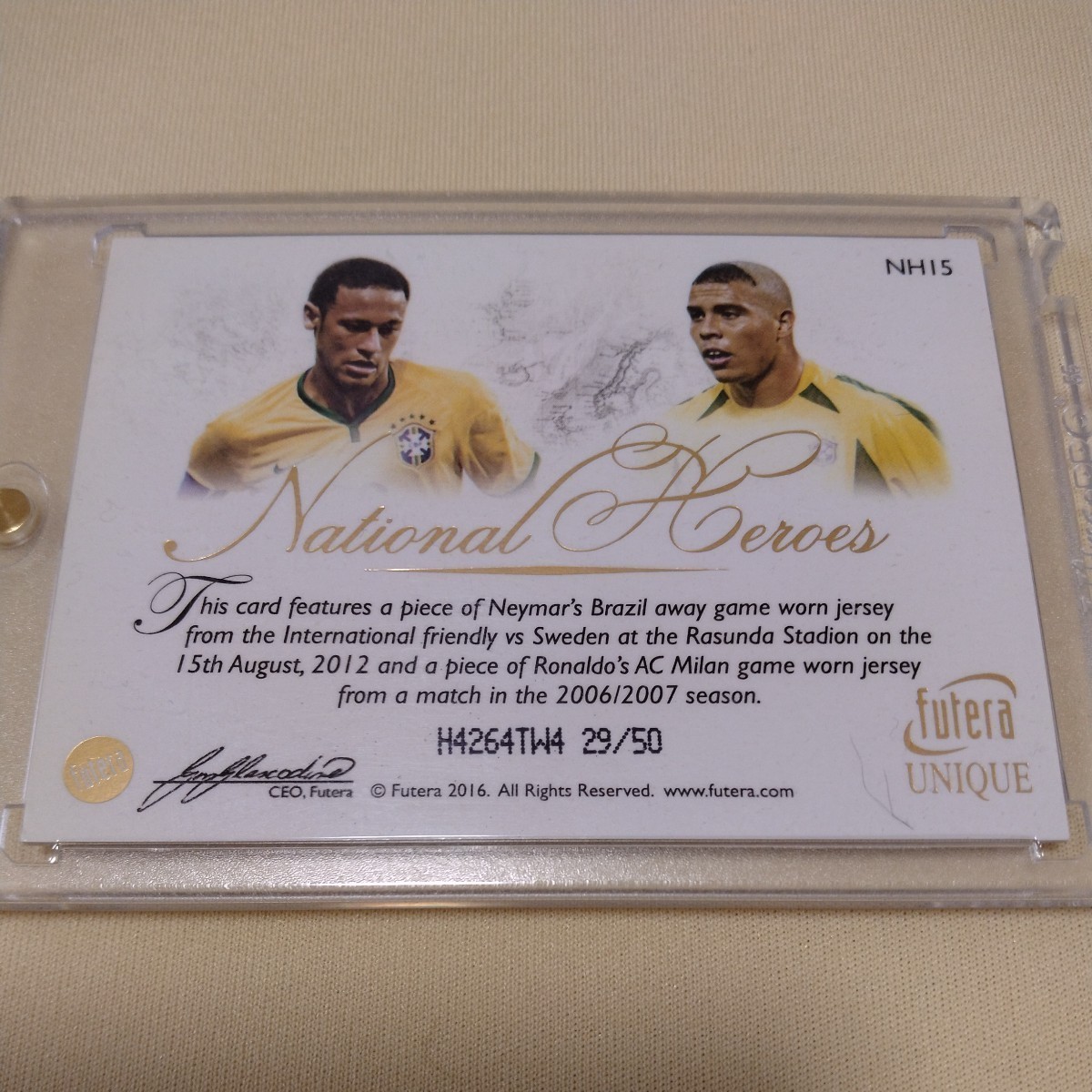 FUTERA NATIONAL HEROES GAME USED MEMORABILIA BRAZIL NEYMAR RONALDO ブラジル代表 ネイマール ロナウド 50枚限定 ジャージーカードの画像2