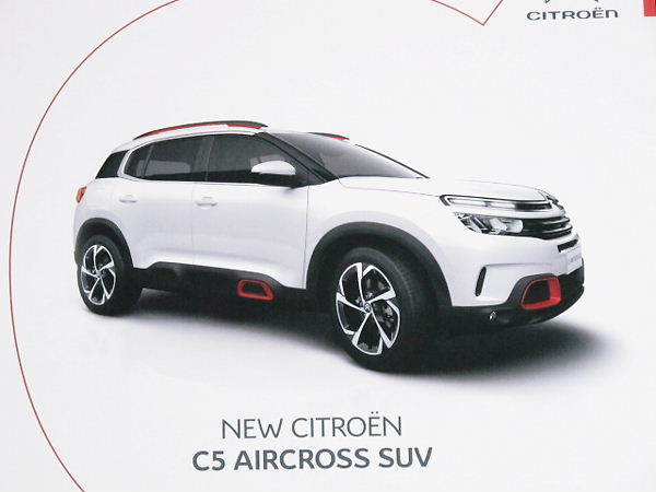 ◆◆シトロエン　C5エアクロス　SUV　2019年5月版　カタログセット新品◆◆_画像2