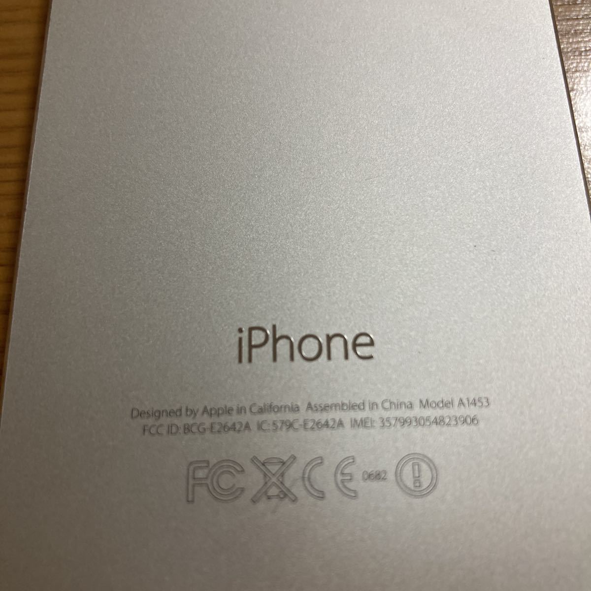 iPhone5S シルバー 64GB docomo ジャンク品_画像4