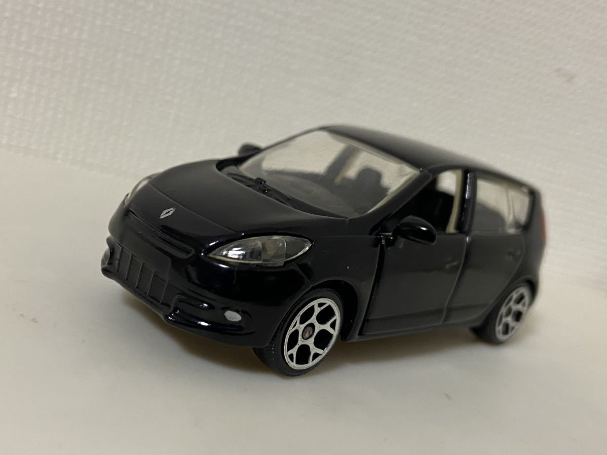 マジョレット 1/57 ルノー セニック ブラック 黒 majorette RENAULT SCENIC 約1/64_画像1