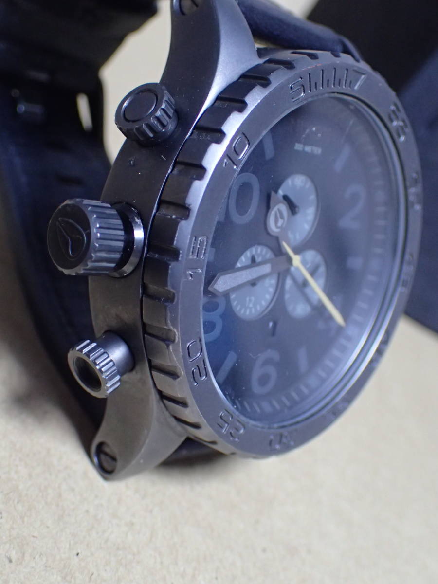 箱付き　中古品　NIXON　ニクソン 腕時計　SIMPLIFY THE 51-30 CHRONO _画像3