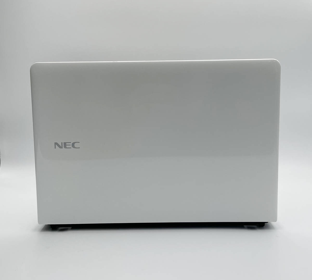 NEC LAVIE LS150 R / PC-LS150RSW-Jノートパソコン3世代CPUSSD NEC LAVIE LS150 R / PC-LS150RSW-Jノートパソコン3世代CPUSSD