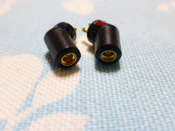 Etymotic Research ER-4S - MMCX (メス) 一体型 変換アダプタ Etymotic Research ER-4S - MMCX (メス) 一体型 変換アダプタ