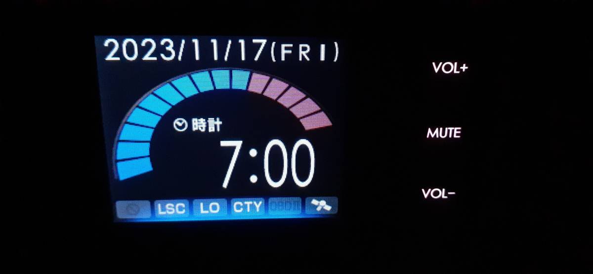  ★「最新版データ入」 美品 ZERO 200V OBD2対応高性能レーダー ★_単独計器表示可 時計や電圧計が無い車重宝