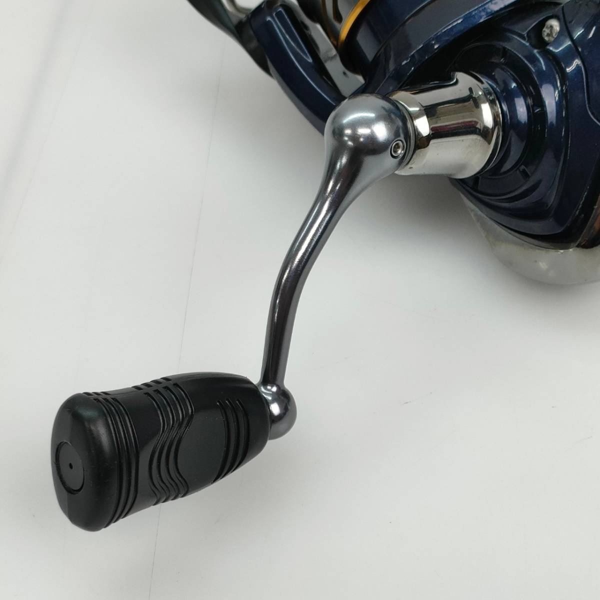 No.1064★1円～【DAIWA】ダイワ CREST LT2000S スピニングリール 20 クレスト LT 釣具 フィッシング　ソルト対応 中古品_画像2