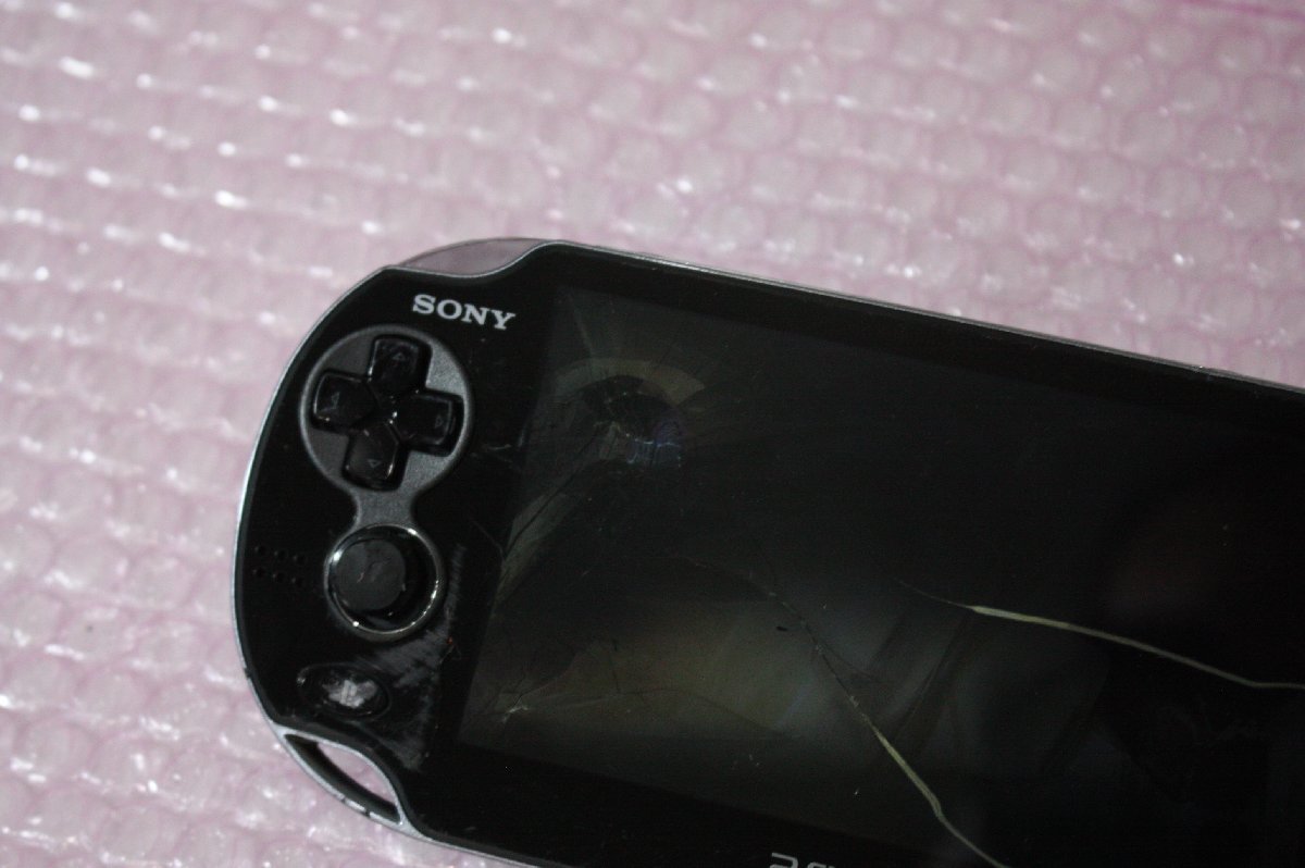 F4659【ジャンク】SONY PlayStation Vita PS Vita PCH-1100_画像2