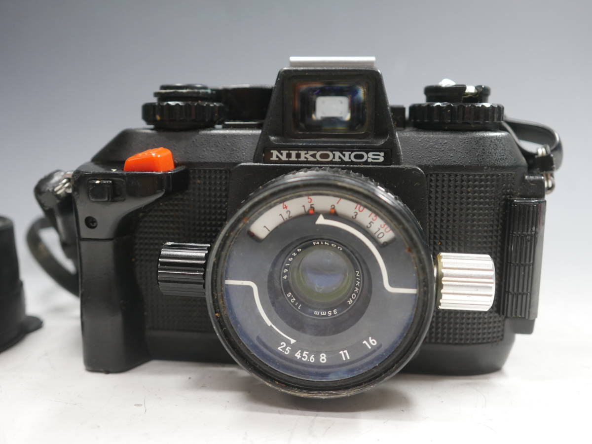◆Nikon【NIKONOS Ⅳ-A】水中カメラ NIKKOR 35mm 1:2.5 +SEA&SEA ライト他色々まとめて USED品 ニコン_画像3