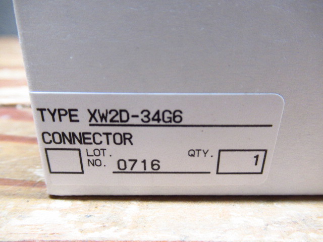 新品未使用 OMRON オムロン コネクタ端子台変換ユニット XW2D-34G6 管理5Z1029★A-A9の画像1