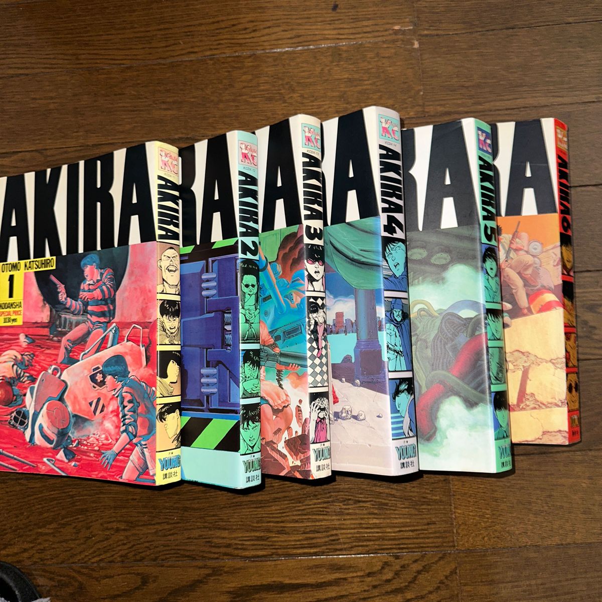 最安挑戦中 AKIRA 大友克洋 全6巻 全巻初版 - 漫画