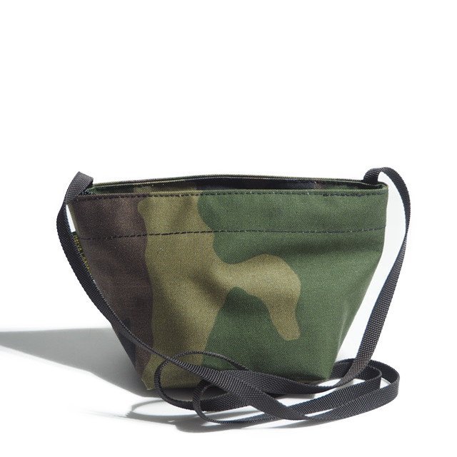 M3375f42 VHerve Chapelier Herve Chapelier V nylon boat type Mini shoulder bag camouflage / pochette camouflage -ju France made 