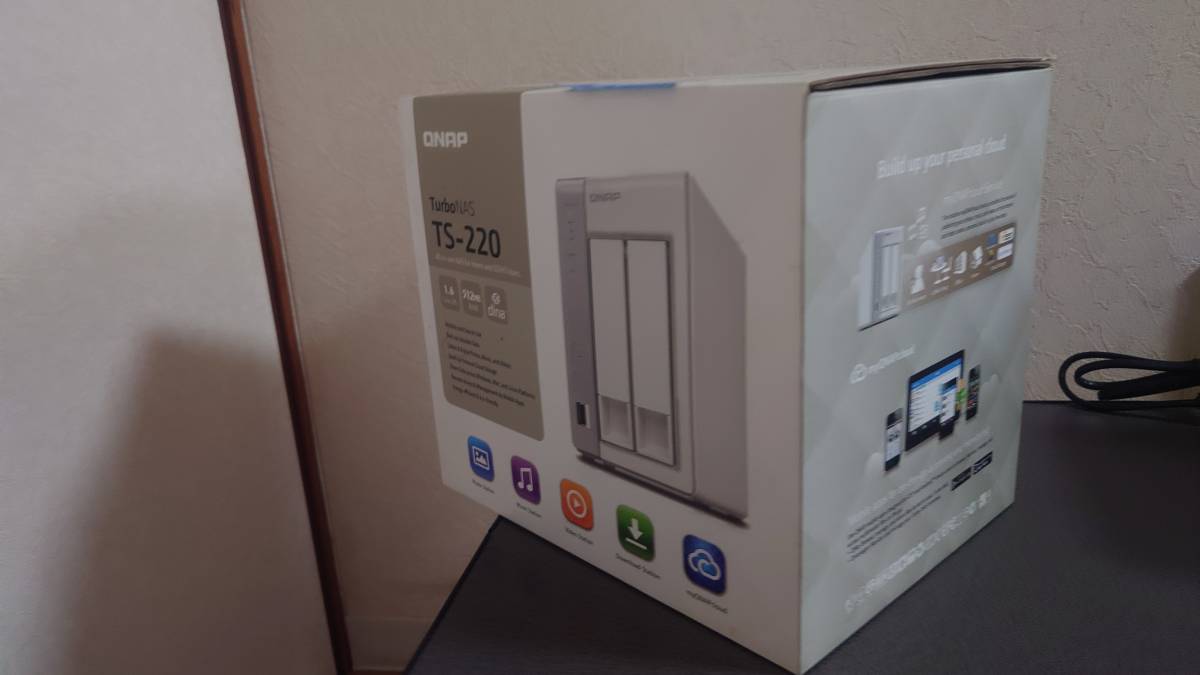 QNAP　TS-220　Turbo　NAS_画像4