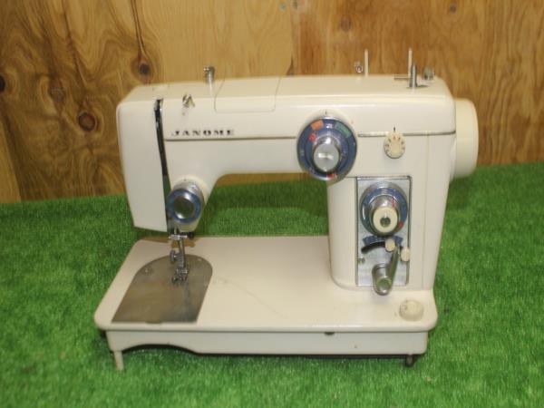 11064 JANOME Janome MODEL 801 sewing machine antique sewing