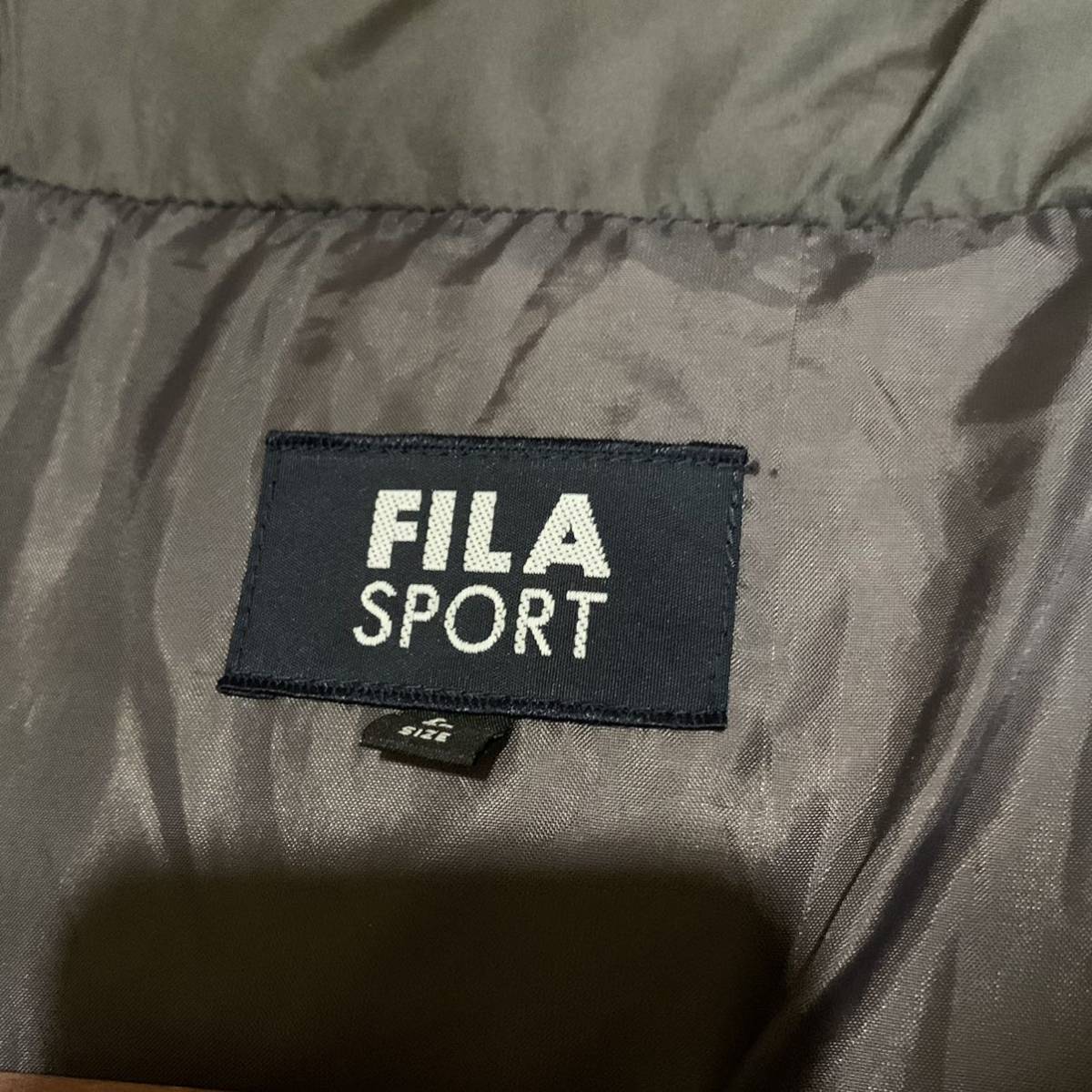 Z ▼ 都会のカジュアルウェア '保温性抜群' FILA SPORT フィラ スポーツ ジップアップ 中綿 ダウンジャケット size:L アウター 紳士服_画像8